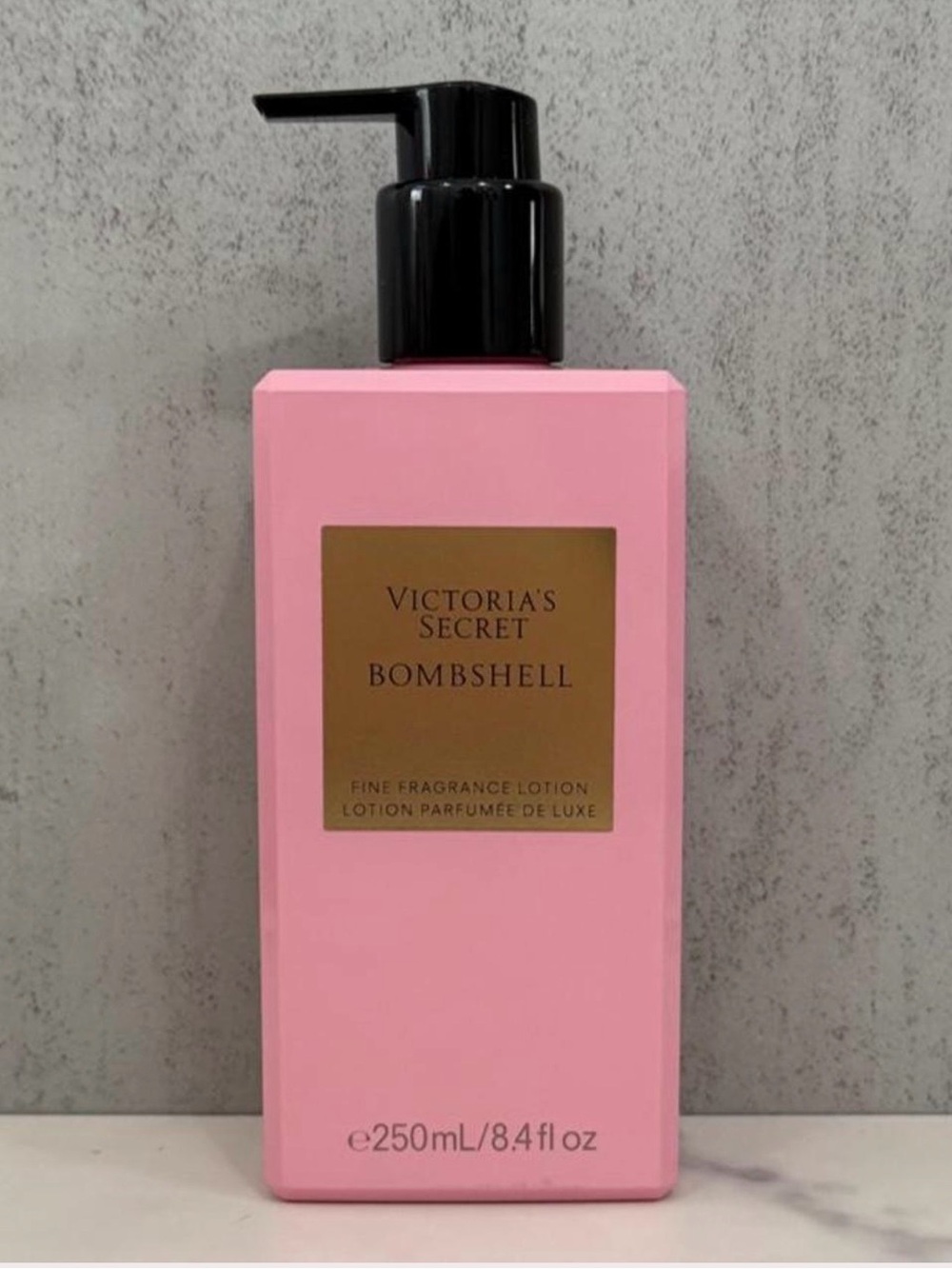 Victoria's Secret Bombshell Lotion - Pink & Gold Pump Bottle